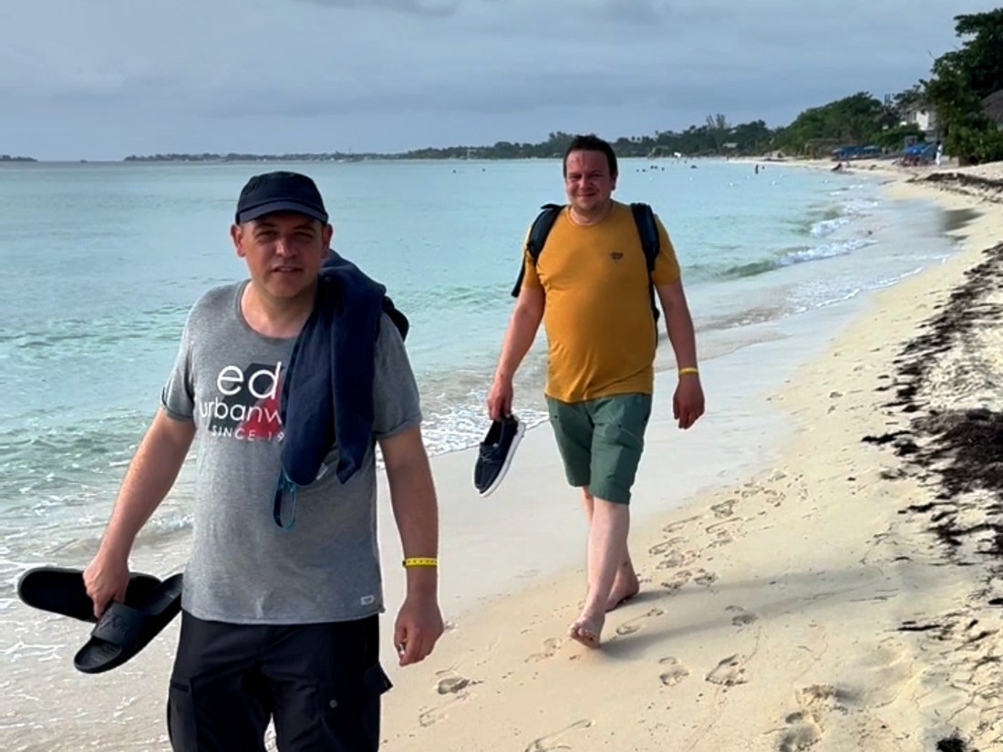 Seven Mile Beach